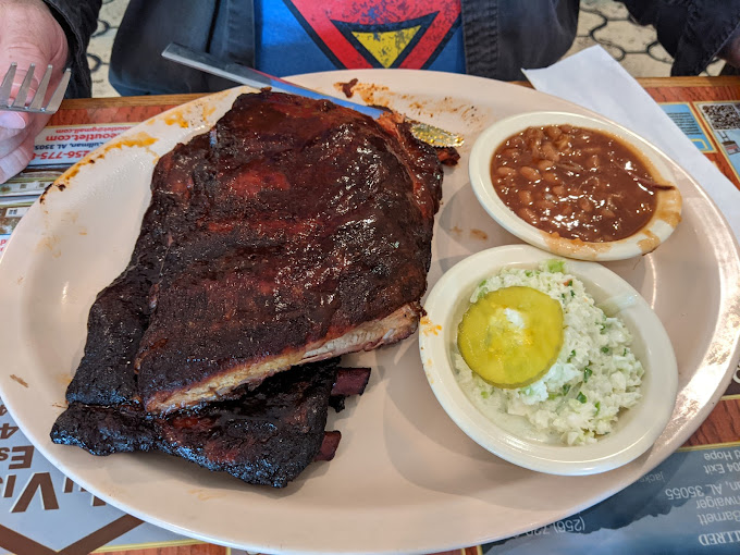 Johnny's Bar-B-Q