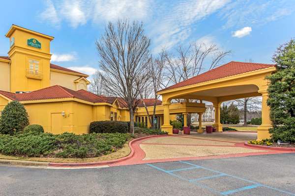 La Quinta Inn & Suites by Wyndham Birmingham Homewood