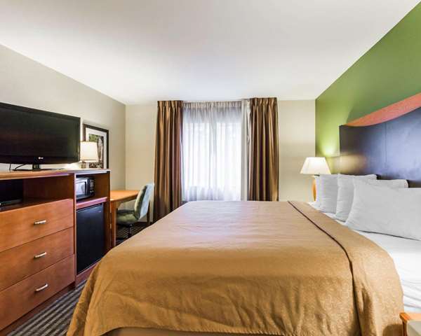 Quality Inn & Suites Birmingham - Highway 280