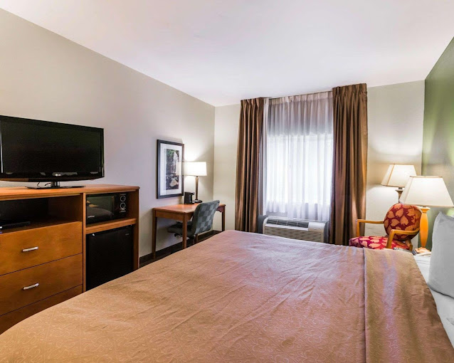 Quality Inn & Suites Birmingham - Highway 280