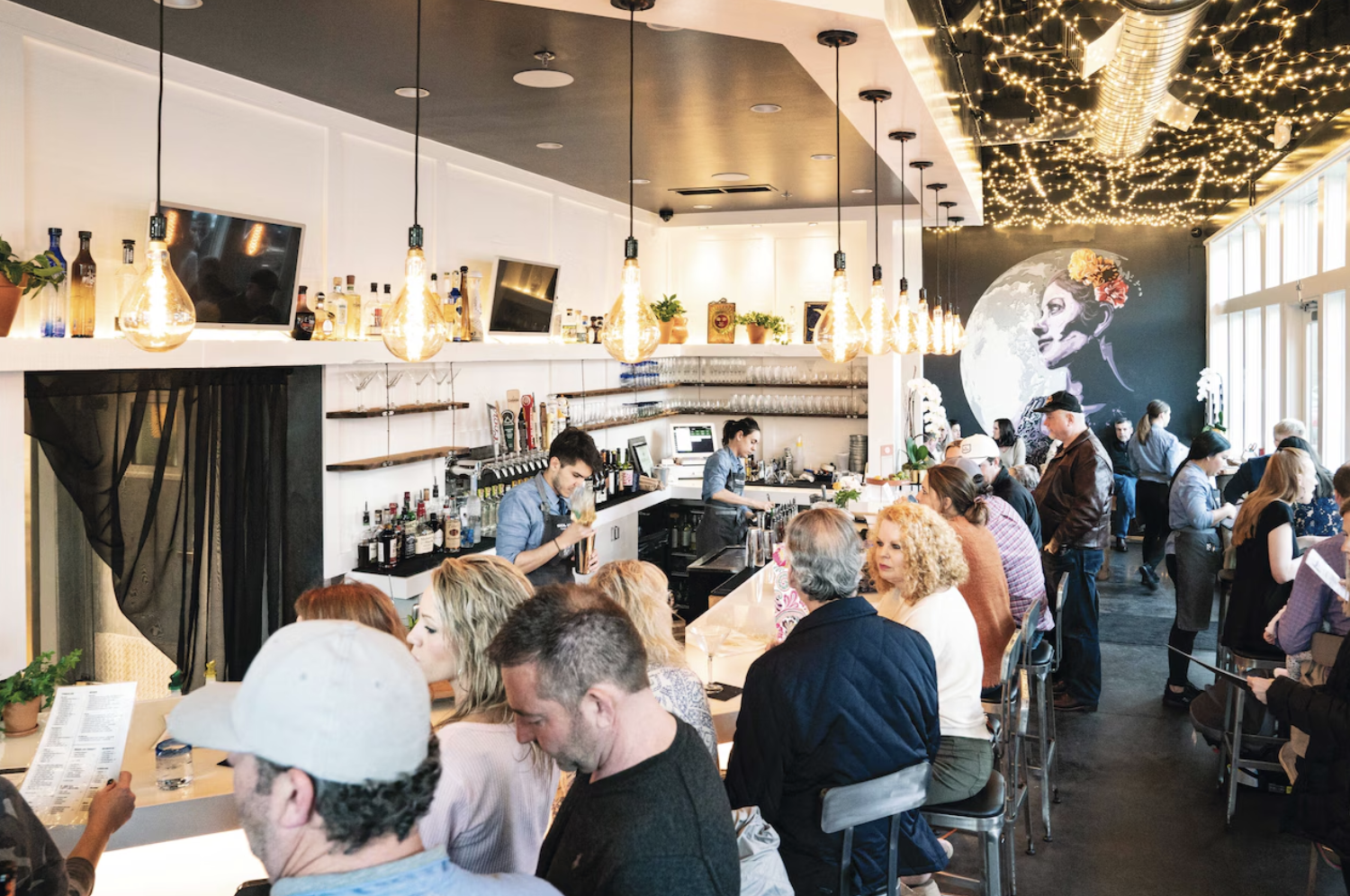 Mexican restaurant Sol y Luna closing January 31