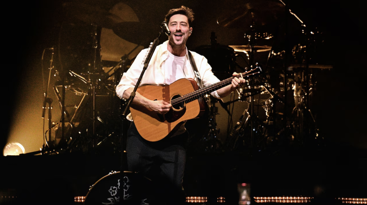 Mumford & Sons bring new album “Prizefighter” to Birmingham