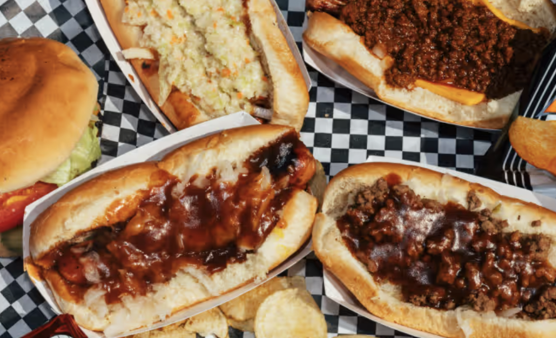 National list crowns Gus’s Hot Dogs No. 1